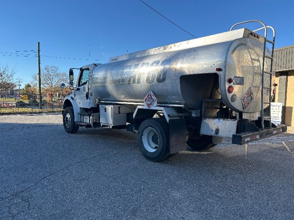 Tanker Truck-Specialized Equipment-Freightliner-2019-M2-Prince George-VA-163,569\n\t\tmiles-$ 50,500 - Image 6