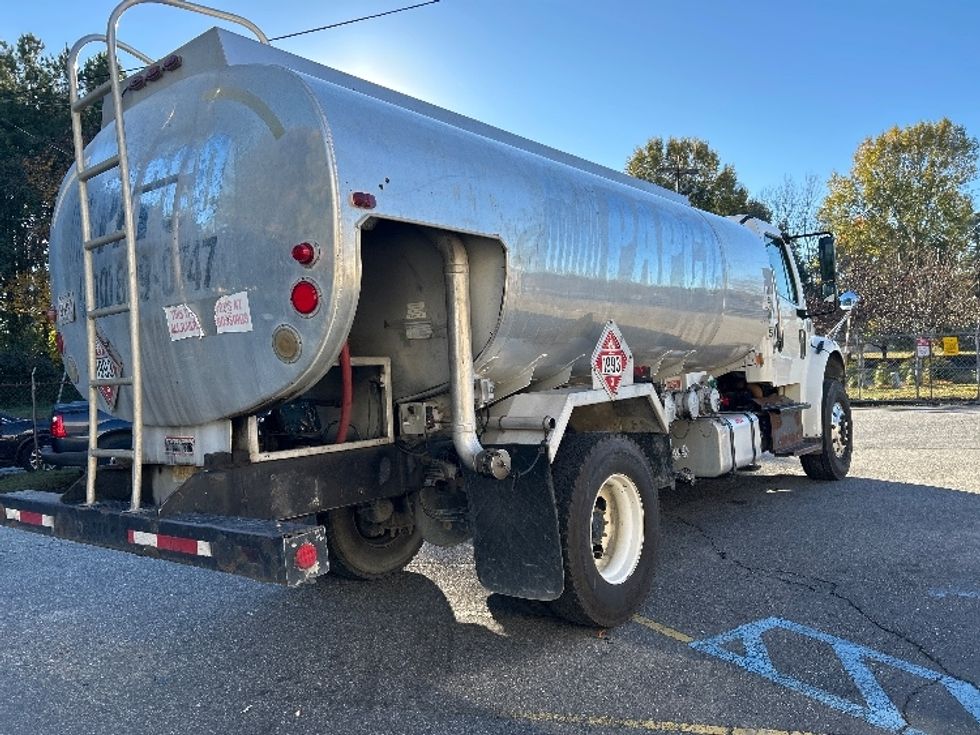 Tanker Truck-Specialized Equipment-Freightliner-2019-M2-Prince George-VA-163,569\n\t\tmiles-$ 50,500 - Image 9
