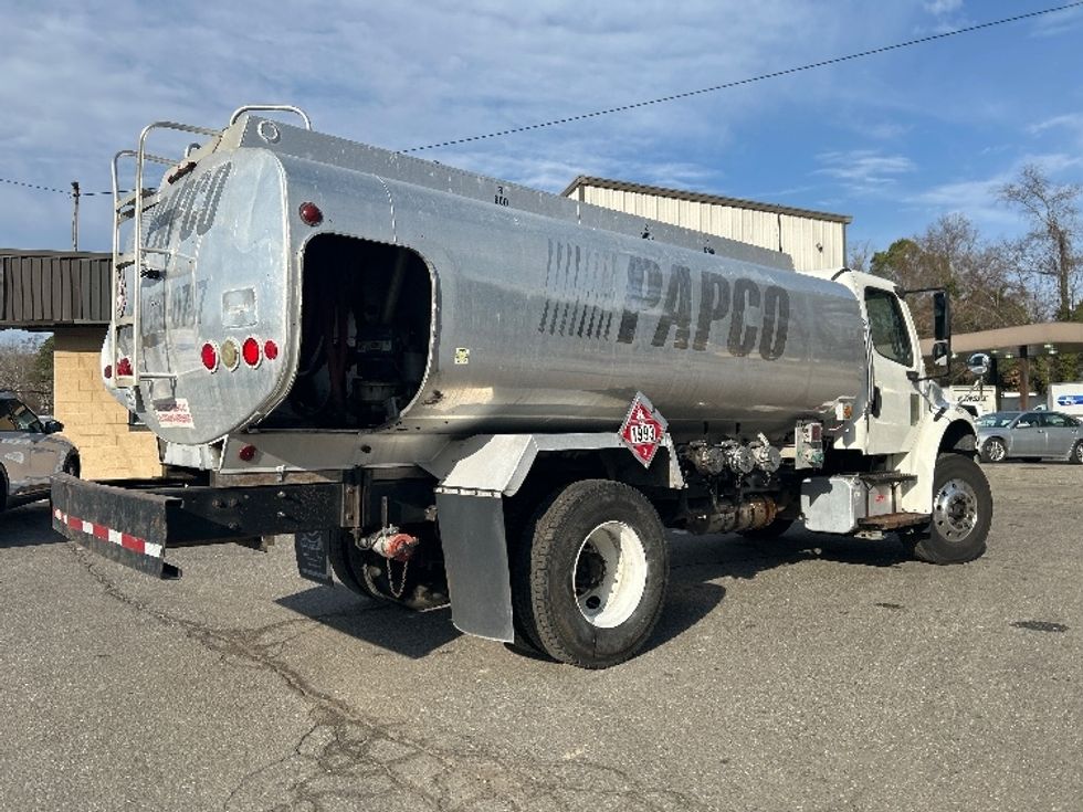 Tanker Truck-Specialized Equipment-Freightliner-2019-M2-Prince George-VA-164,434\n\t\tmiles-$ 35,750 - Image 8