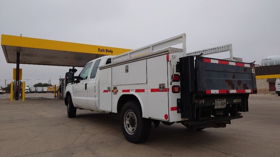 Utility Truck-Specialized Equipment-Ford-2015-F250-Dallas-TX-220,123\n\t\tmiles-$ 15,000 - Image 6