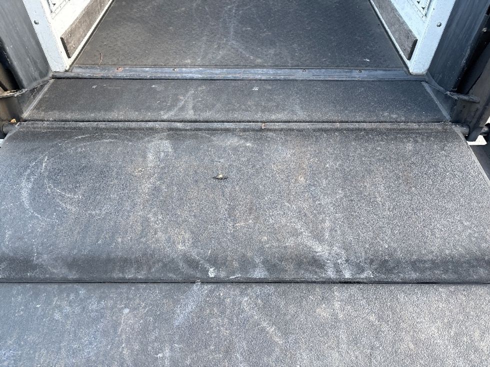 Utility Truck-Specialized Equipment-Ford-2015-F250-West Sacramento-CA-114,081\n\t\tmiles-$ 23,500 - Image 10