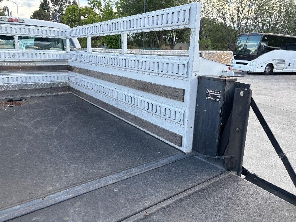 Utility Truck-Specialized Equipment-Ford-2015-F250-West Sacramento-CA-114,081\n\t\tmiles-$ 23,500 - Image 12