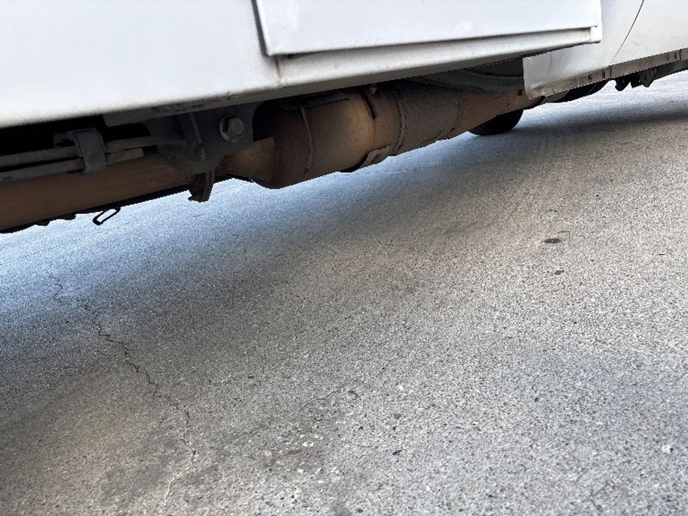 Utility Truck-Specialized Equipment-Ford-2015-F250-West Sacramento-CA-114,081\n\t\tmiles-$ 23,500 - Image 14