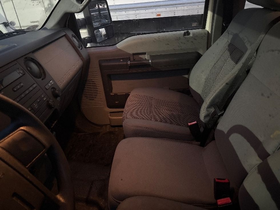 Utility Truck-Specialized Equipment-Ford-2015-F250-West Sacramento-CA-123,208\n\t\tmiles-$ 20,000 - Image 19