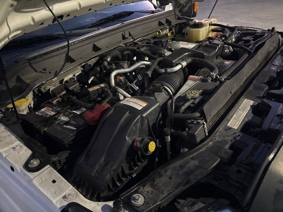 Utility Truck-Specialized Equipment-Ford-2015-F250-West Sacramento-CA-123,208\n\t\tmiles-$ 20,000 - Image 23