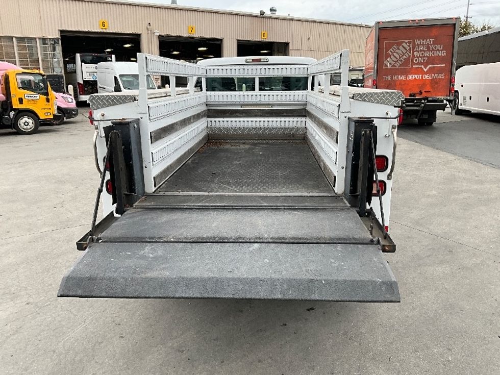 Utility Truck-Specialized Equipment-Ford-2015-F250-West Sacramento-CA-144,620\n\t\tmiles-$ 17,500 - Image 9