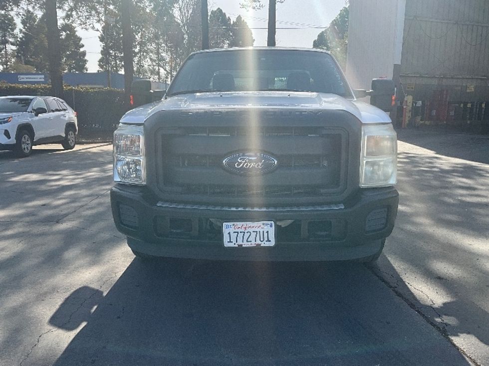 Utility Truck-Specialized Equipment-Ford-2015-F250-West Sacramento-CA-148,632\n\t\tmiles-$ 17,500 - Image 2