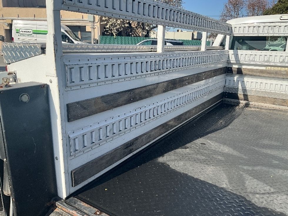 Utility Truck-Specialized Equipment-Ford-2015-F250-West Sacramento-CA-233,801\n\t\tmiles-$ 15,000 - Image 11