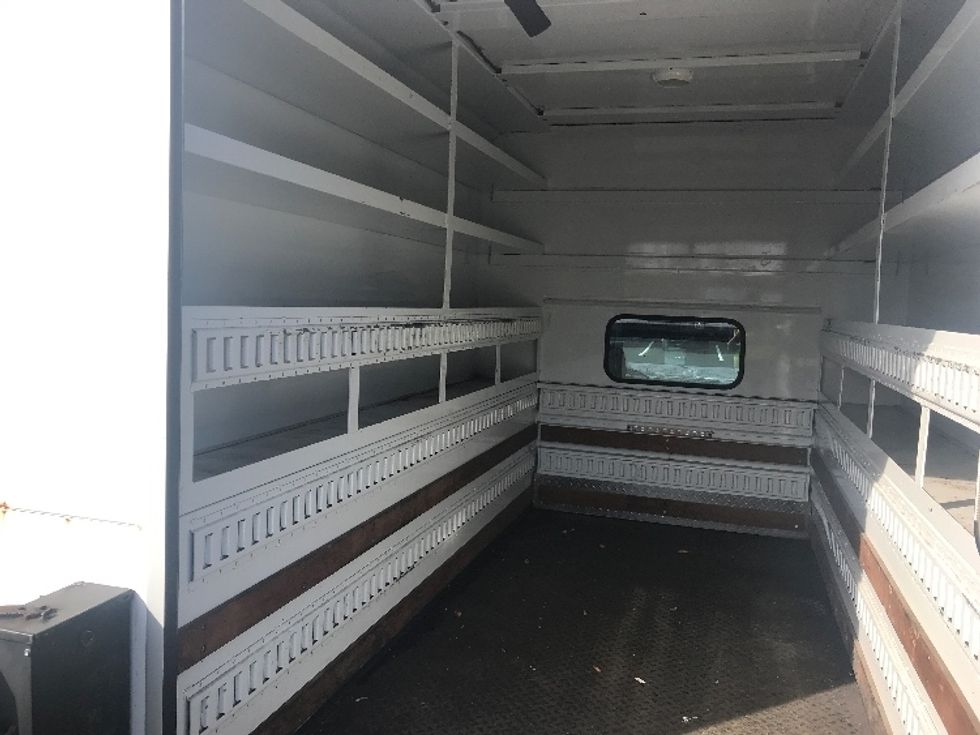 Utility Truck-Specialized Equipment-Ford-2015-F450-Bensalem-PA-66,290\n\t\tmiles-$ 33,500 - Image 11