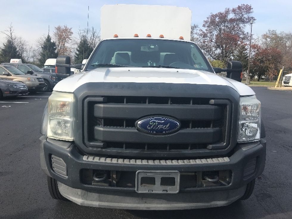 Utility Truck-Specialized Equipment-Ford-2015-F450-Bensalem-PA-66,290\n\t\tmiles-$ 33,500 - Image 2