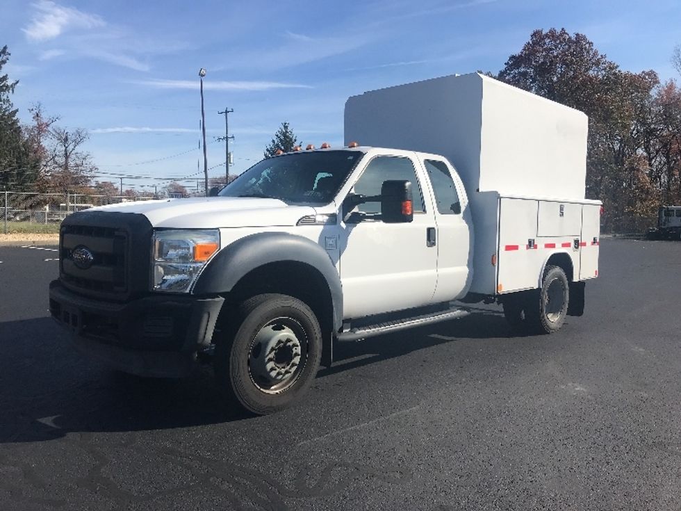 Utility Truck-Specialized Equipment-Ford-2015-F450-Bensalem-PA-66,290\n\t\tmiles-$ 33,500 - Image 3