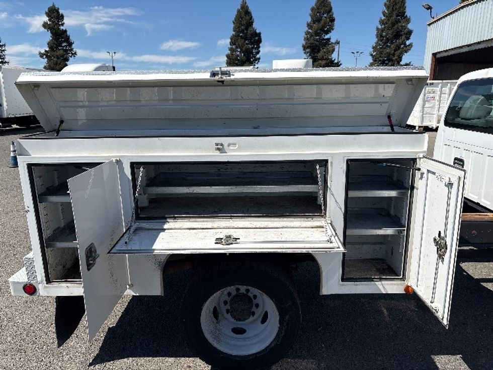 Utility Truck-Specialized Equipment-Ford-2016-F450-West Sacramento-CA-50,594\n\t\tmiles-$ 35,750 - Image 11