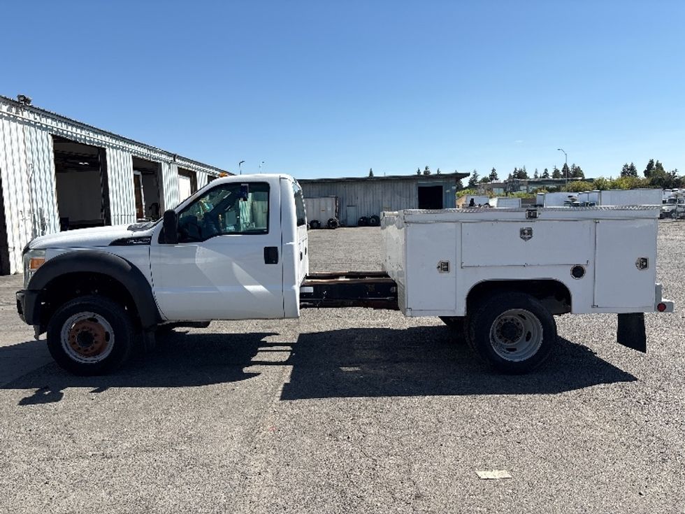 Utility Truck-Specialized Equipment-Ford-2016-F450-West Sacramento-CA-50,594\n\t\tmiles-$ 35,750 - Image 4
