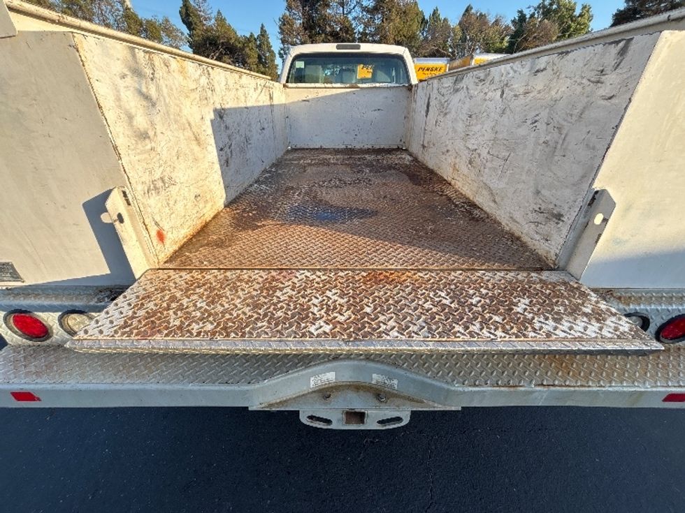 Utility Truck-Specialized Equipment-Ford-2016-F450-West Sacramento-CA-61,940\n\t\tmiles-$ 35,500 - Image 10