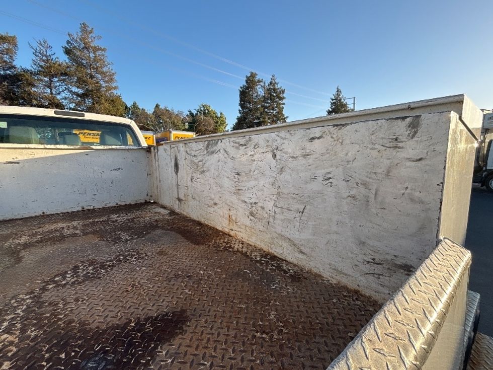 Utility Truck-Specialized Equipment-Ford-2016-F450-West Sacramento-CA-61,940\n\t\tmiles-$ 35,500 - Image 12