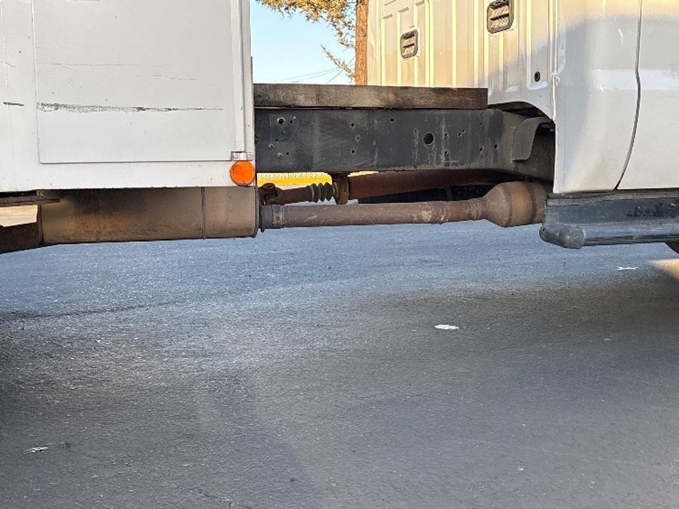 Utility Truck-Specialized Equipment-Ford-2016-F450-West Sacramento-CA-61,940\n\t\tmiles-$ 35,500 - Image 14