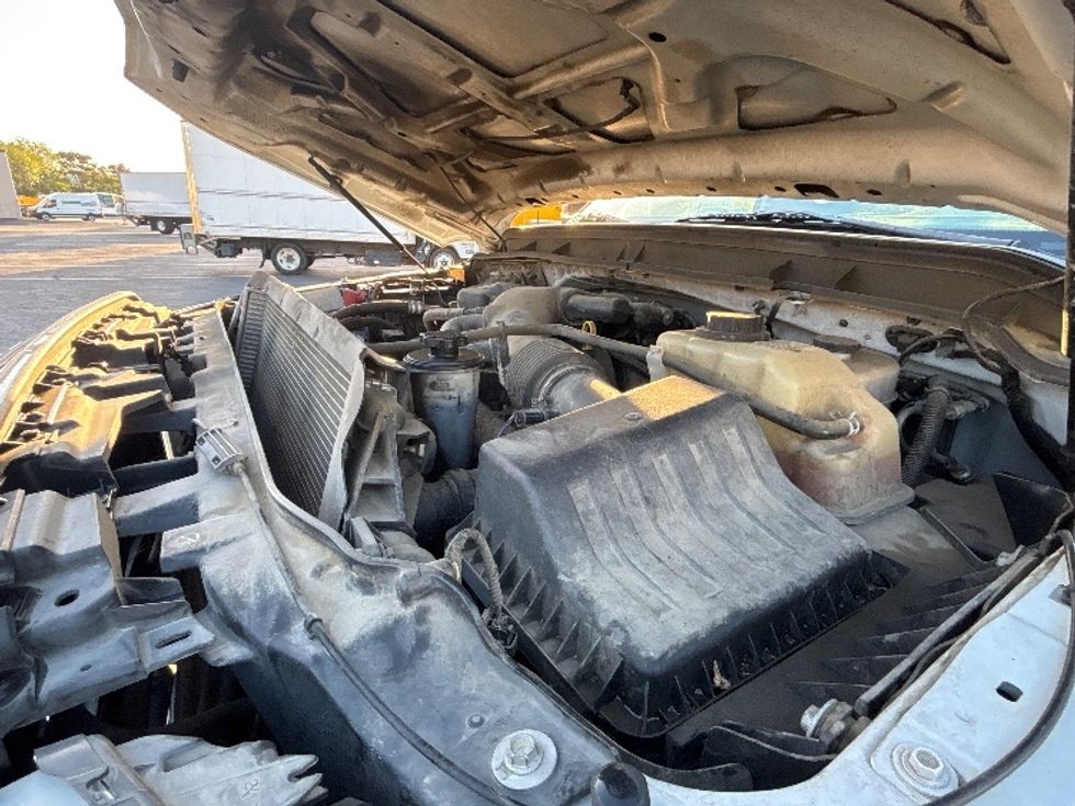 Utility Truck-Specialized Equipment-Ford-2016-F450-West Sacramento-CA-61,940\n\t\tmiles-$ 35,500 - Image 24