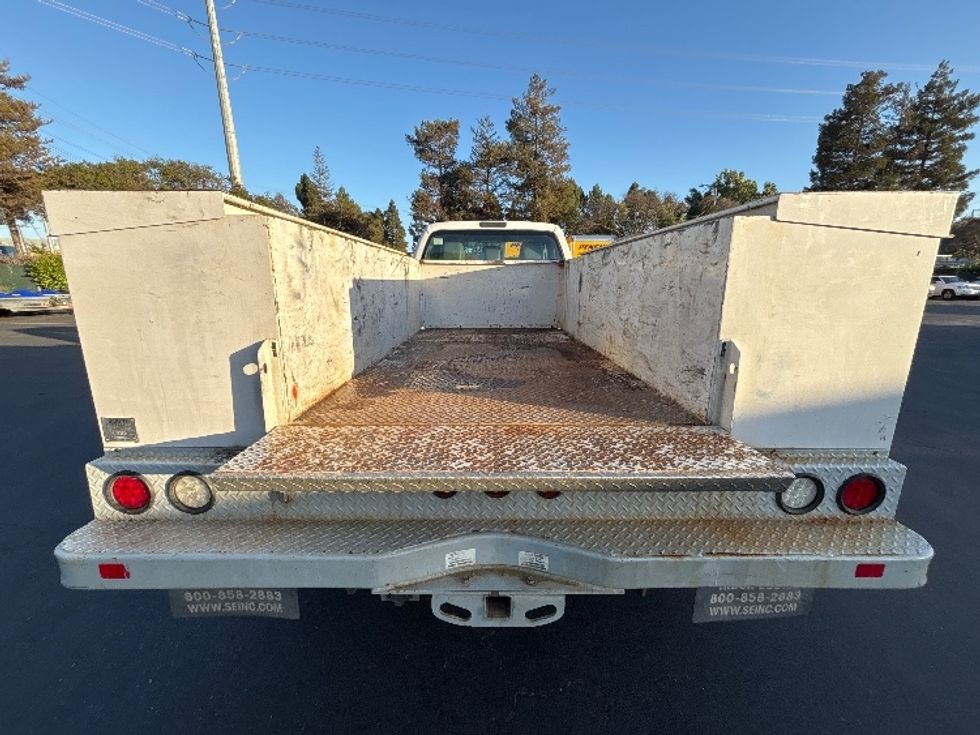 Utility Truck-Specialized Equipment-Ford-2016-F450-West Sacramento-CA-61,940\n\t\tmiles-$ 35,500 - Image 9