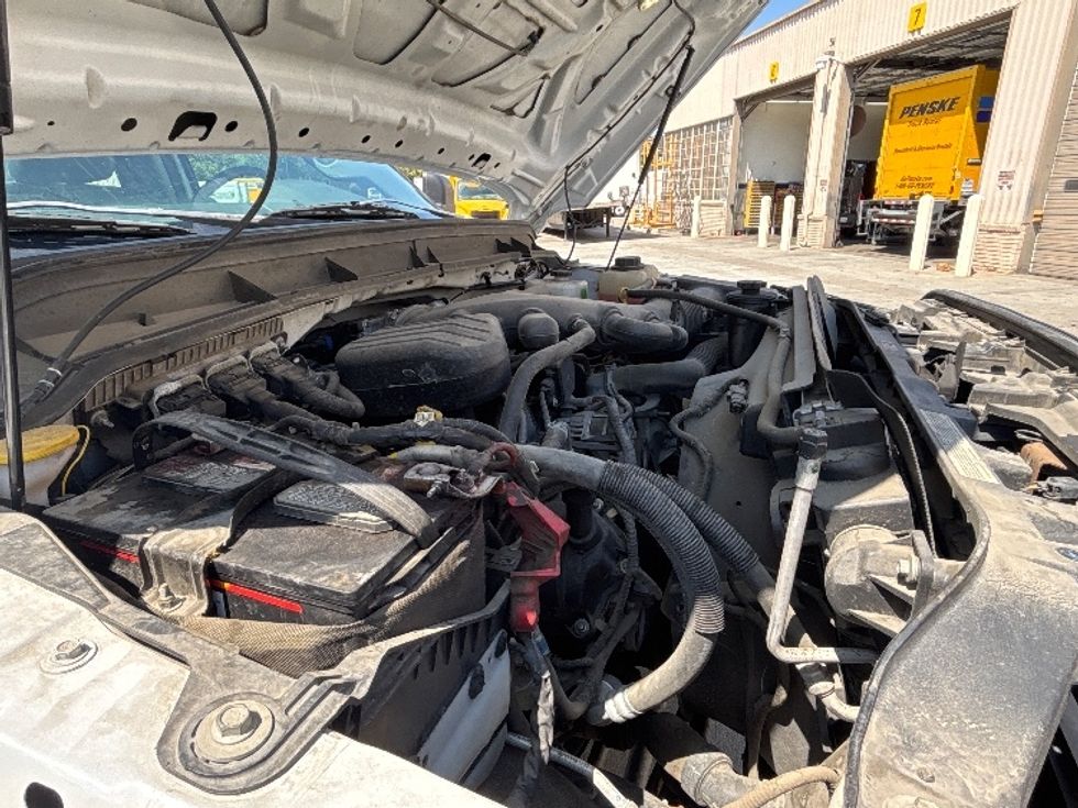 Utility Truck-Specialized Equipment-Ford-2016-F450-West Sacramento-CA-65,143\n\t\tmiles-$ 33,250 - Image 21