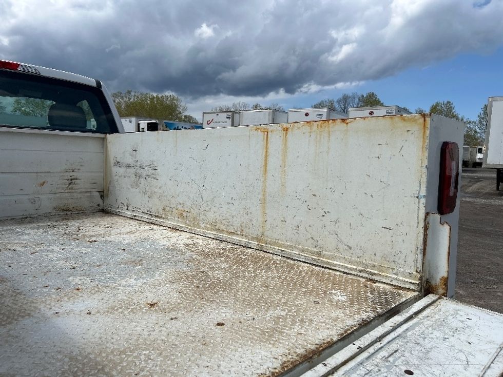 Utility Truck-Specialized Equipment-Ford-2019-F350-Rochester-NY-122,130\n\t\tmiles-$ 30,500 - Image 11