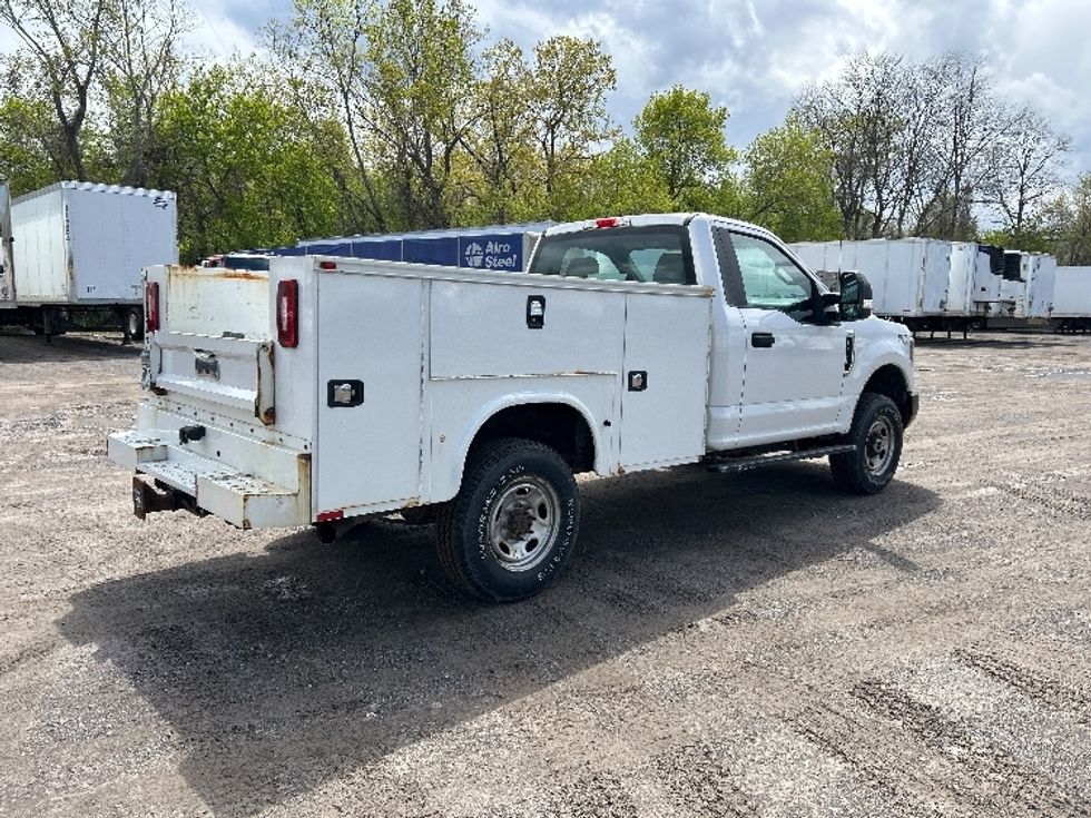 Utility Truck-Specialized Equipment-Ford-2019-F350-Rochester-NY-122,130\n\t\tmiles-$ 30,500 - Image 12
