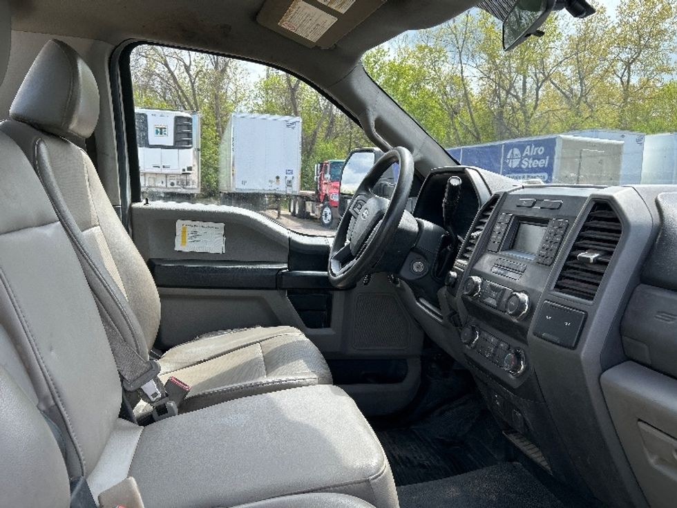 Utility Truck-Specialized Equipment-Ford-2019-F350-Rochester-NY-122,130\n\t\tmiles-$ 30,500 - Image 20