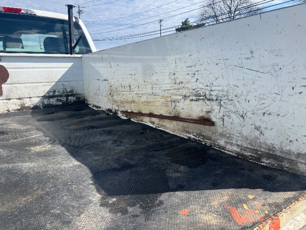 Utility Truck-Specialized Equipment-Ford-2019-F350-Rochester-NY-131,270\n\t\tmiles-$ 30,000 - Image 12