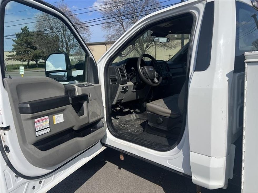 Utility Truck-Specialized Equipment-Ford-2019-F350-Rochester-NY-135,972\n\t\tmiles-$ 30,000 - Image 14