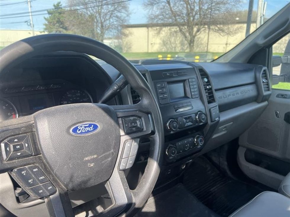 Utility Truck-Specialized Equipment-Ford-2019-F350-Rochester-NY-135,972\n\t\tmiles-$ 30,000 - Image 15