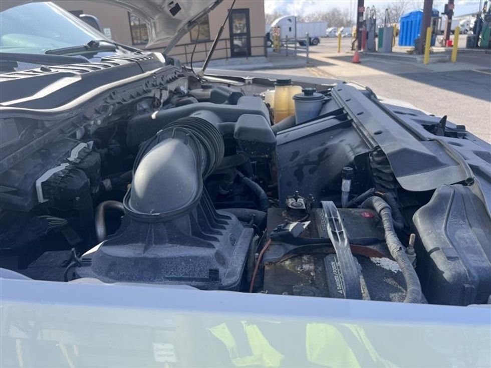 Utility Truck-Specialized Equipment-Ford-2019-F350-Rochester-NY-145,629\n\t\tmiles-$ 30,250 - Image 18