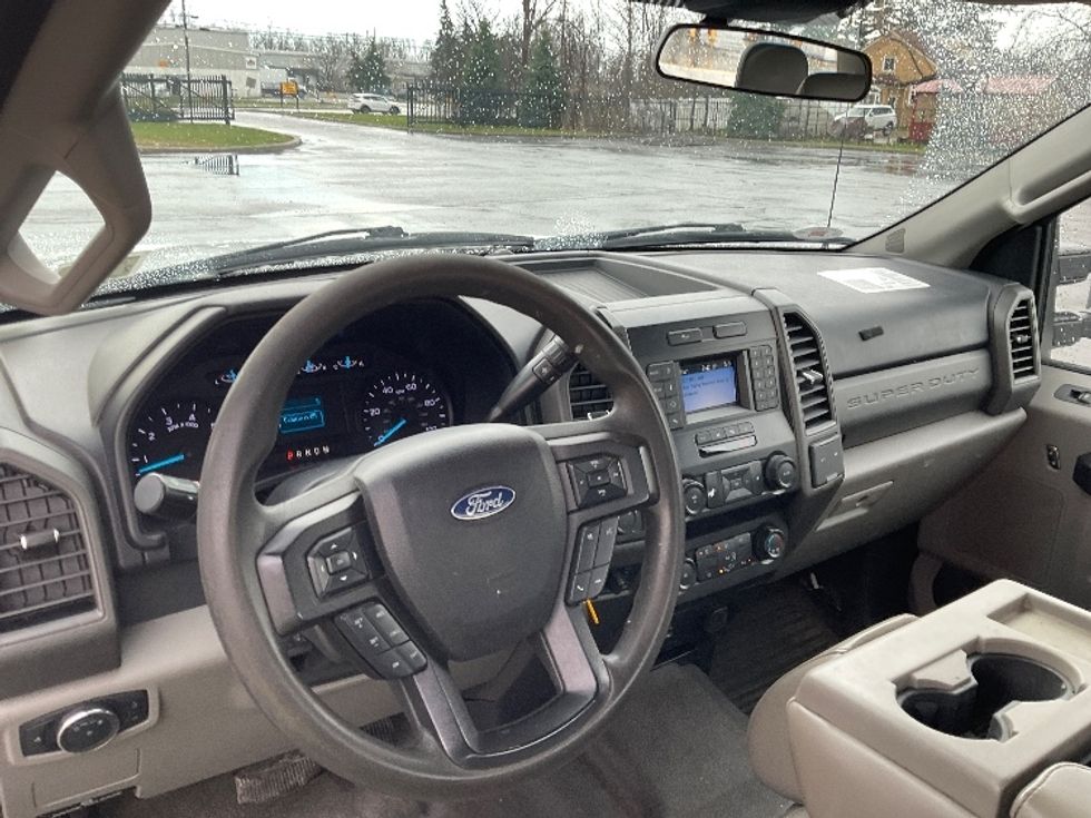 Utility Truck-Specialized Equipment-Ford-2020-F350-Rochester-NY-128,837\n\t\tmiles-$ 31,250 - Image 18