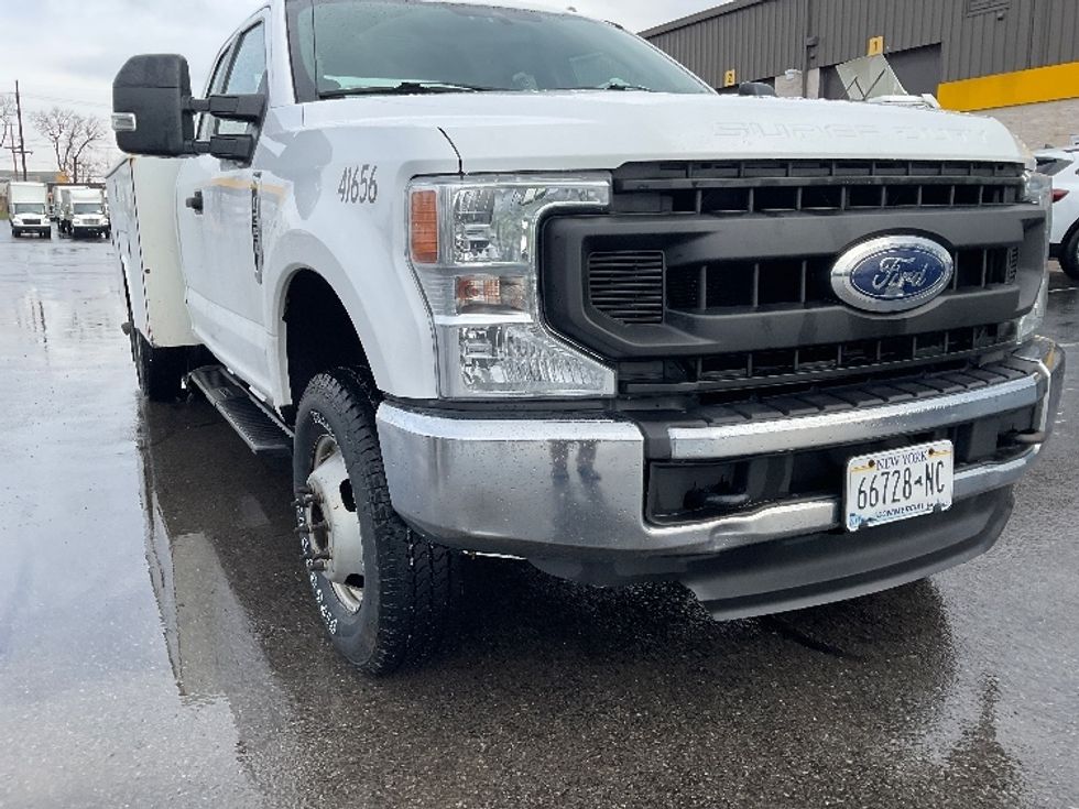 Utility Truck-Specialized Equipment-Ford-2020-F350-Rochester-NY-128,837\n\t\tmiles-$ 31,250 - Image 28