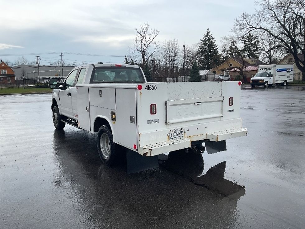 Utility Truck-Specialized Equipment-Ford-2020-F350-Rochester-NY-128,837\n\t\tmiles-$ 31,250 - Image 6