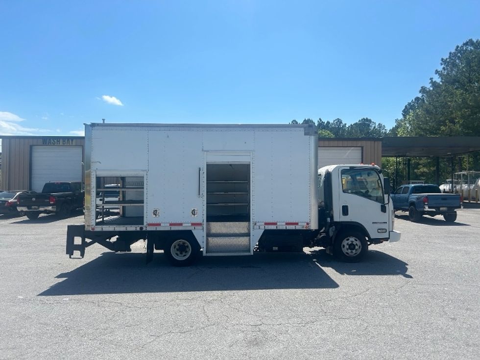 Utility Truck-Specialized Equipment-Isuzu-2018-NPR-Gadsden-AL-135,708\n\t\tmiles-$ 34,500 - Image 22