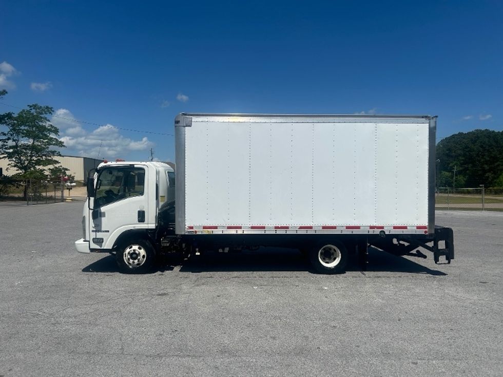 Utility Truck-Specialized Equipment-Isuzu-2018-NPR-Gadsden-AL-135,708\n\t\tmiles-$ 34,500 - Image 4