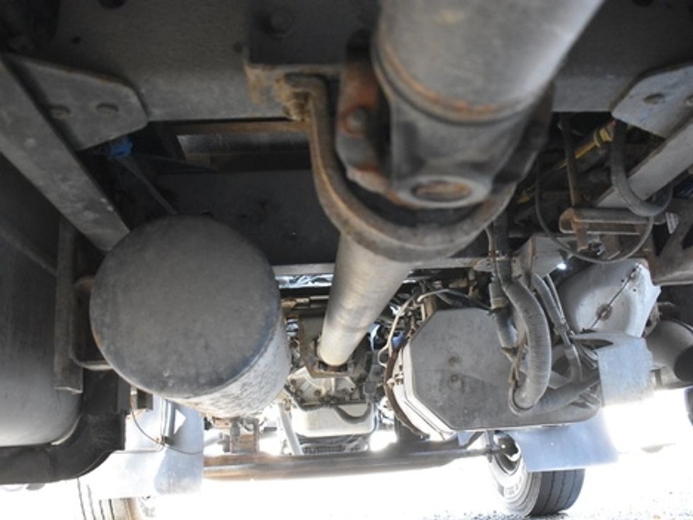 VAN-Light and Medium Duty Trucks-Isuzu-2018-FTR-Fitchburg-MA-128,338\n\t\tmiles-$ 42,500 - Image 5