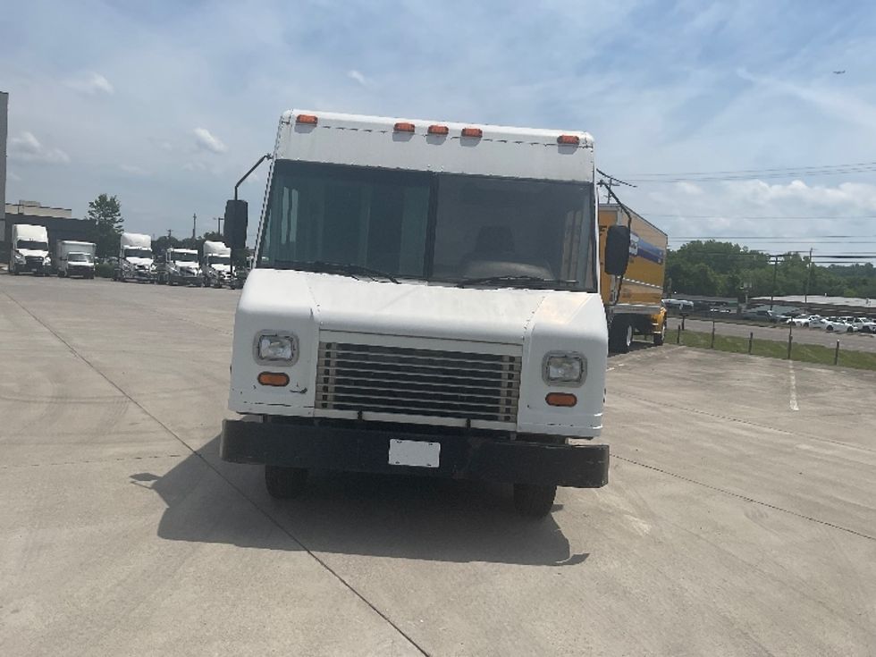 Walk-in Van (Step Van)-Light and Medium Duty Trucks-Ford-2006-E450-Knoxville-TN-485,530\n\t\tmiles-$ 7,000 - Image 2