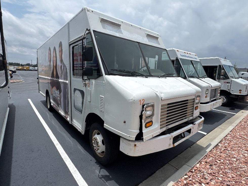 Walk-in Van (Step Van)-Light and Medium Duty Trucks-Ford-2011-F550-Aurora-CO-146,504\n\t\tmiles-$ 13,500 - Image 1