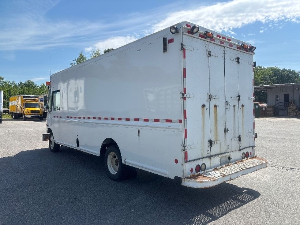 Walk-in Van (Step Van)-Light and Medium Duty Trucks-Freightliner-2008-MT45-Londonderry-NH-125,098\n\t\tmiles-$ 23,500 - Image 6