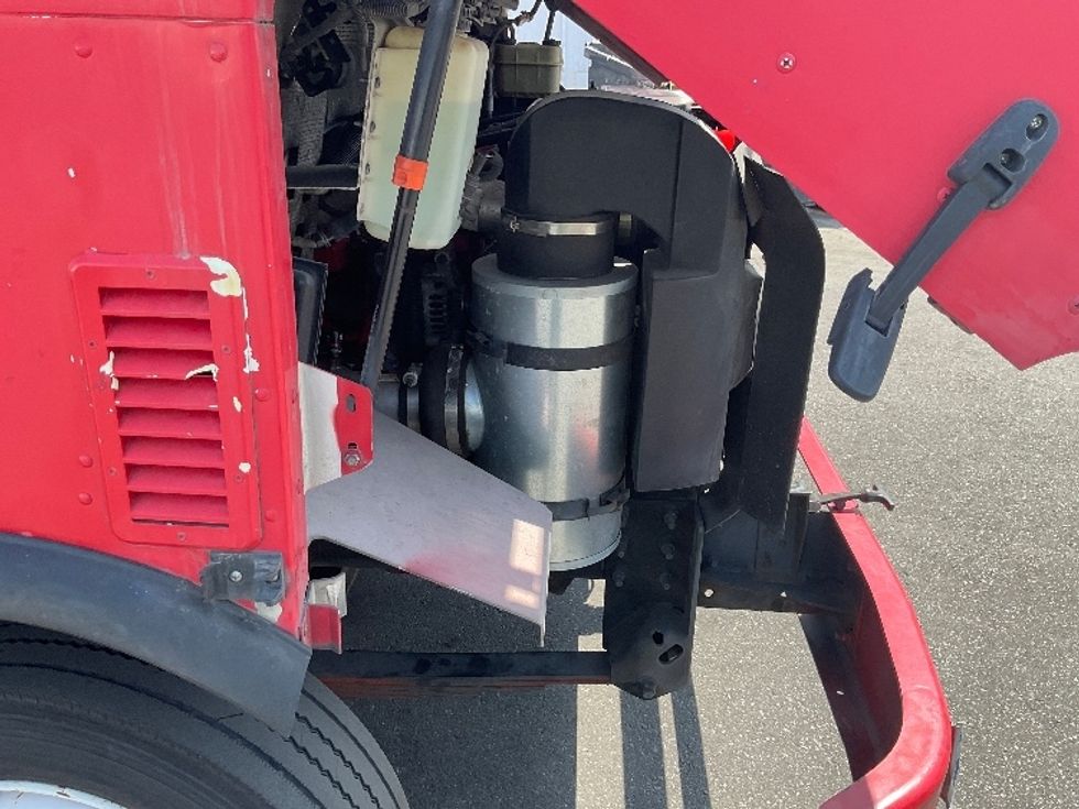 Walk-in Van (Step Van)-Light and Medium Duty Trucks-Freightliner-2016-MT45-Torrance-CA-158,723\n\t\tmiles-$ 38,750 - Image 23