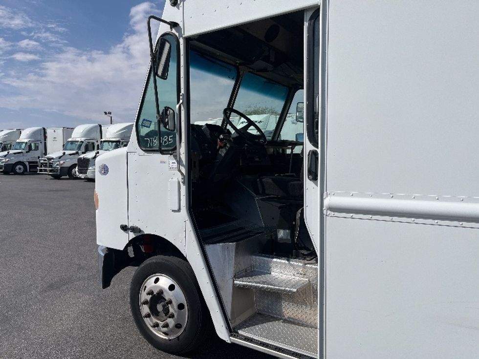 Walk-in Van (Step Van)-Light and Medium Duty Trucks-Freightliner-2017-MT45-El Paso-TX-171,198\n\t\tmiles-$ 43,000 - Image 16