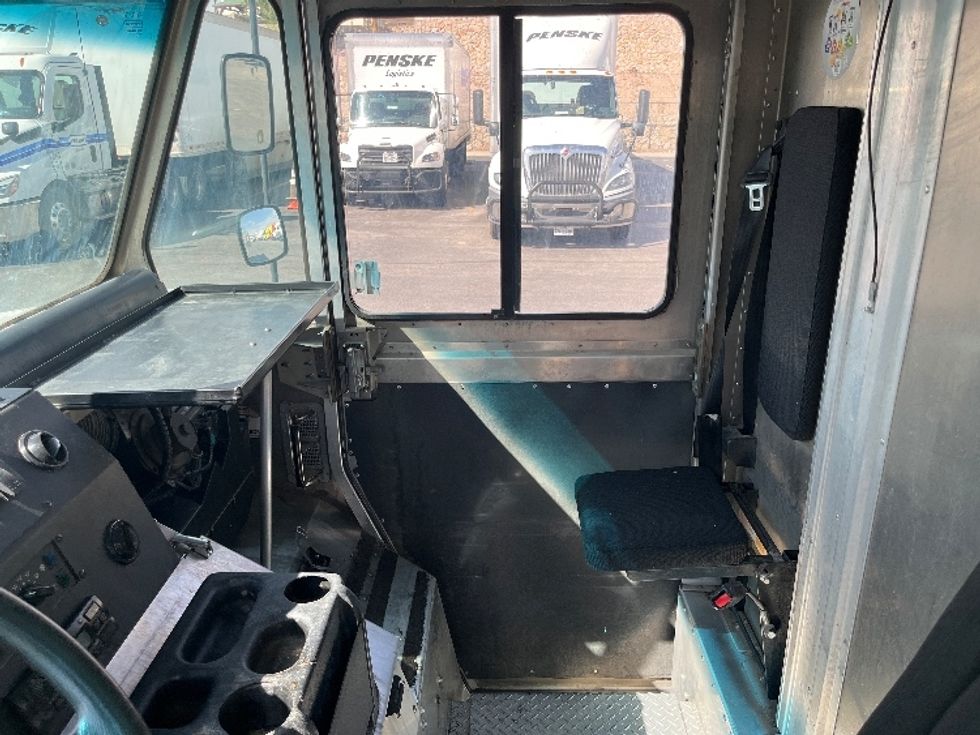 Walk-in Van (Step Van)-Light and Medium Duty Trucks-Freightliner-2017-MT45-El Paso-TX-171,198\n\t\tmiles-$ 43,000 - Image 19