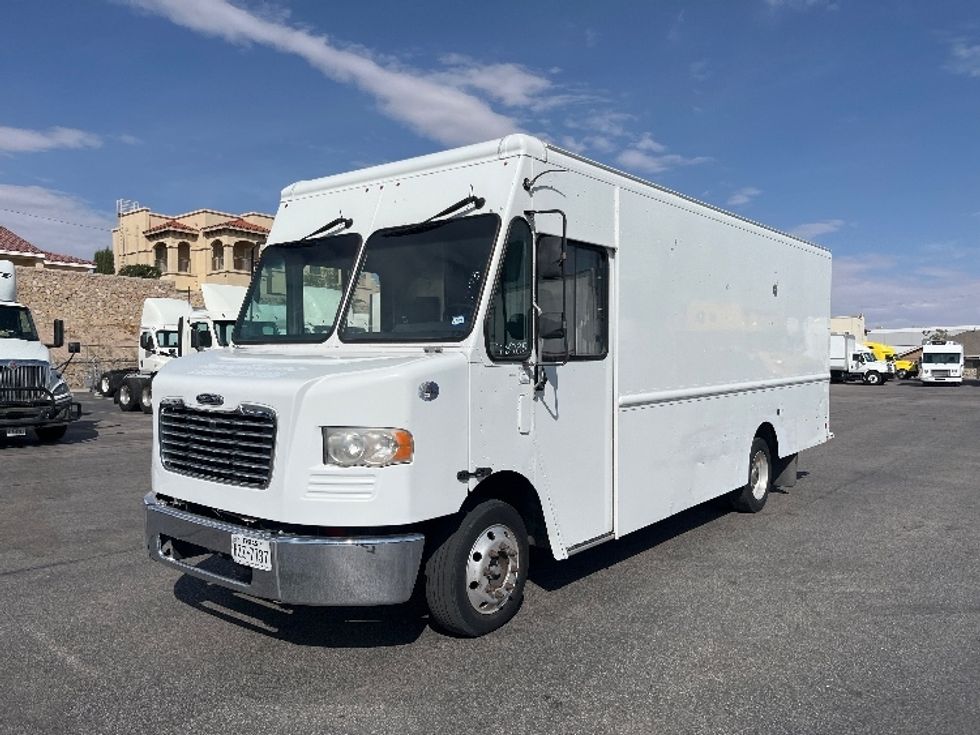Walk-in Van (Step Van)-Light and Medium Duty Trucks-Freightliner-2017-MT45-El Paso-TX-171,198\n\t\tmiles-$ 43,000 - Image 3
