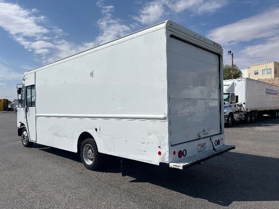 Walk-in Van (Step Van)-Light and Medium Duty Trucks-Freightliner-2017-MT45-El Paso-TX-171,198\n\t\tmiles-$ 43,000 - Image 6