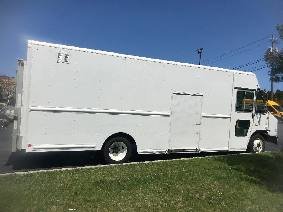Walk-in Van (Step Van)-Light and Medium Duty Trucks-Freightliner-2017-MT45-Harrisburg-PA-221,101\n\t\tmiles-$ 39,000 - Image 15