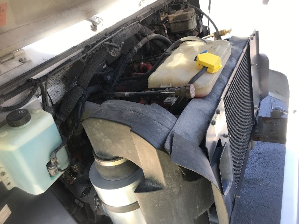 Walk-in Van (Step Van)-Light and Medium Duty Trucks-Freightliner-2017-MT45-Harrisburg-PA-221,101\n\t\tmiles-$ 39,000 - Image 23