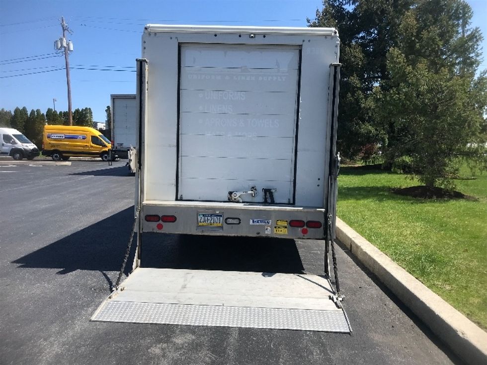 Walk-in Van (Step Van)-Light and Medium Duty Trucks-Freightliner-2017-MT45-Harrisburg-PA-221,101\n\t\tmiles-$ 39,000 - Image 7