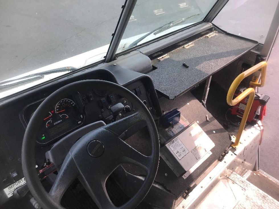 Walk-in Van (Step Van)-Light and Medium Duty Trucks-Freightliner-2017-MT45-Harrisburg-PA-264,563\n\t\tmiles-$ 37,000 - Image 18