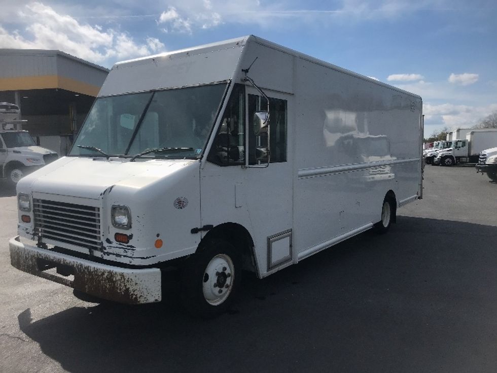 Walk-in Van (Step Van)-Light and Medium Duty Trucks-Freightliner-2017-MT45-Harrisburg-PA-264,563\n\t\tmiles-$ 37,000 - Image 3