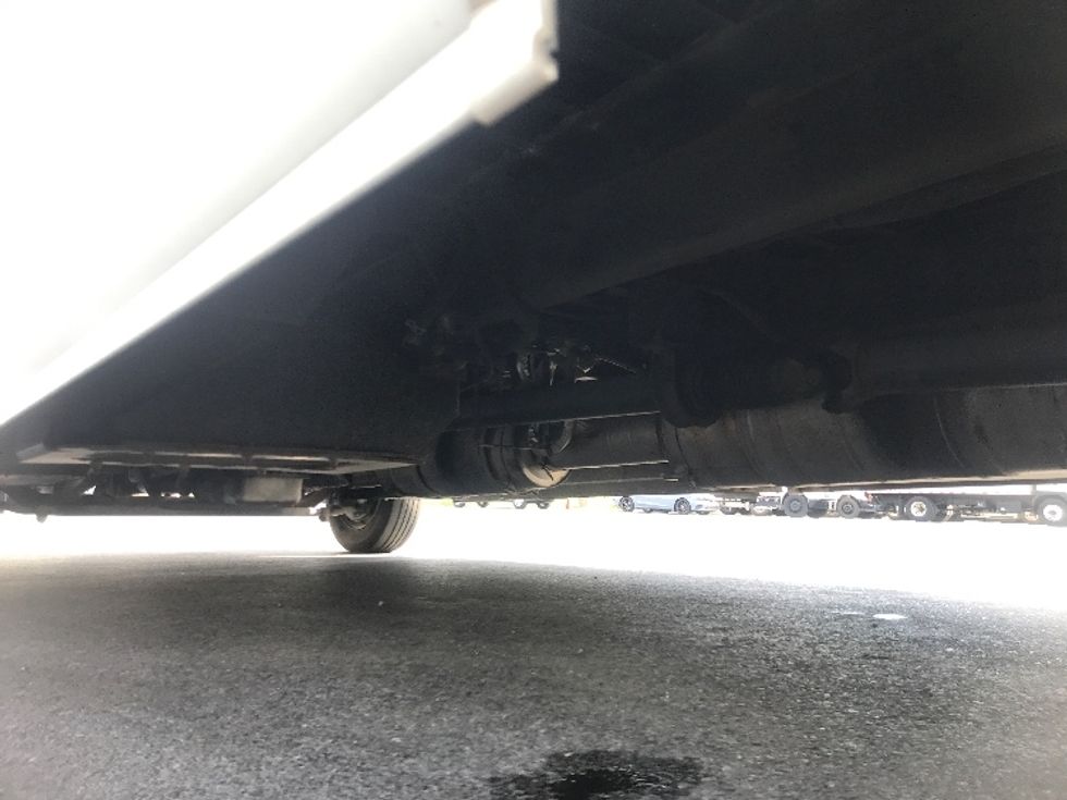 Walk-in Van (Step Van)-Light and Medium Duty Trucks-Freightliner-2017-MT45-Harrisburg-PA-264,563\n\t\tmiles-$ 37,000 - Image 5